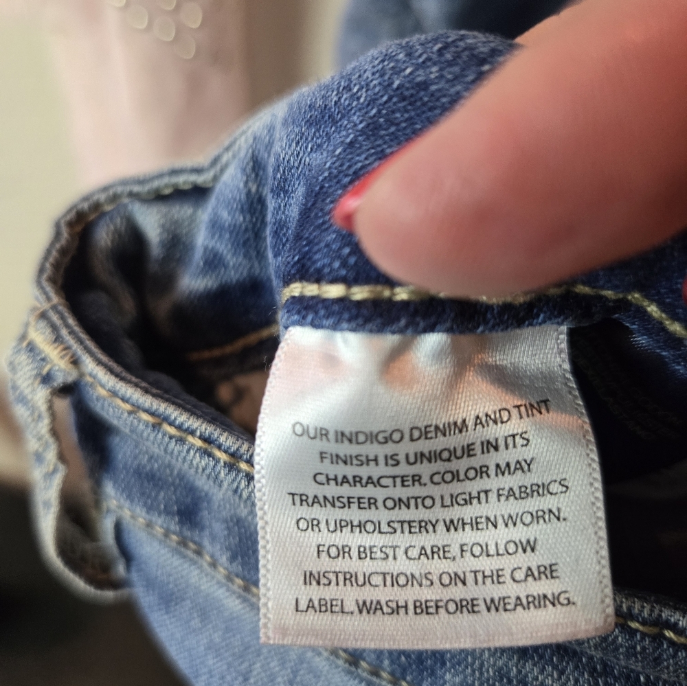 Angels denim capris - Picture 5 of 9